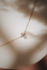 Classic Cross Necklace - Little Sycamore