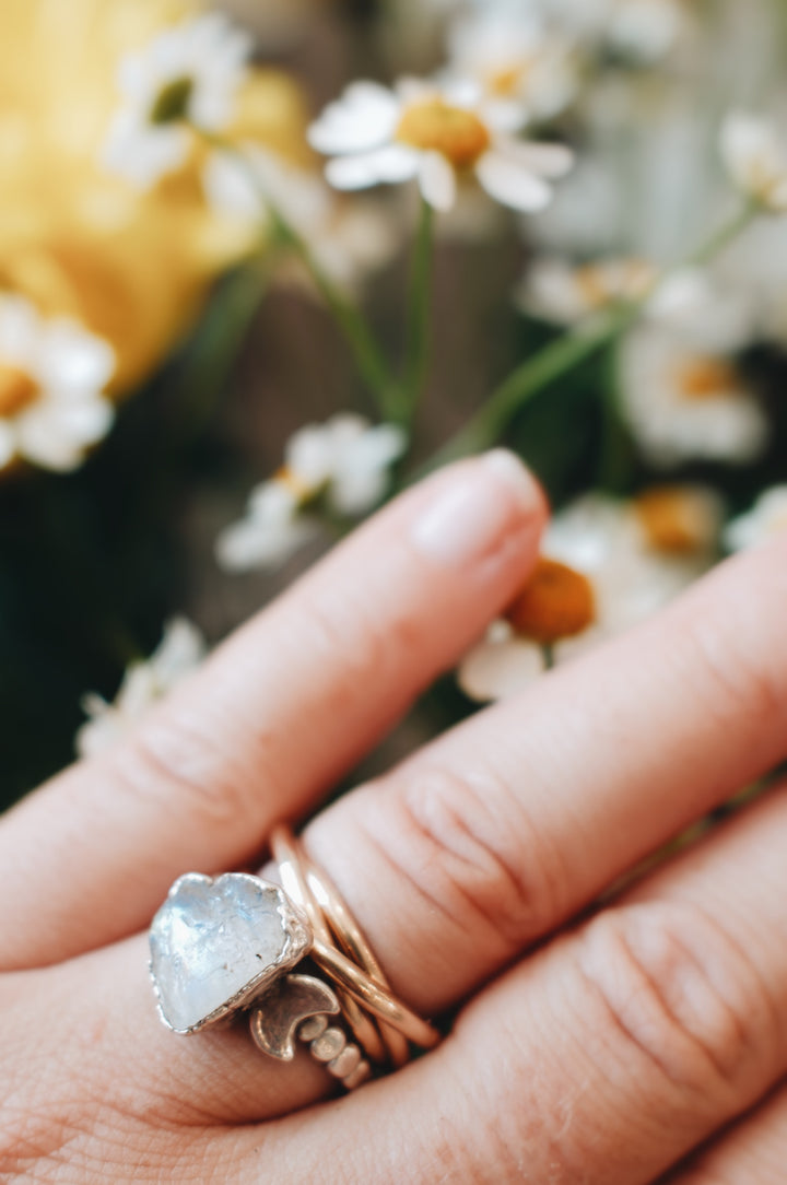 Luna · Moonstone Ring