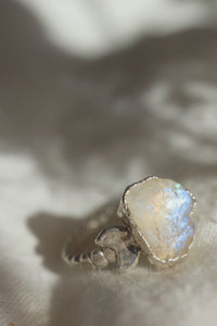Luna · Moonstone Ring - Little Sycamore