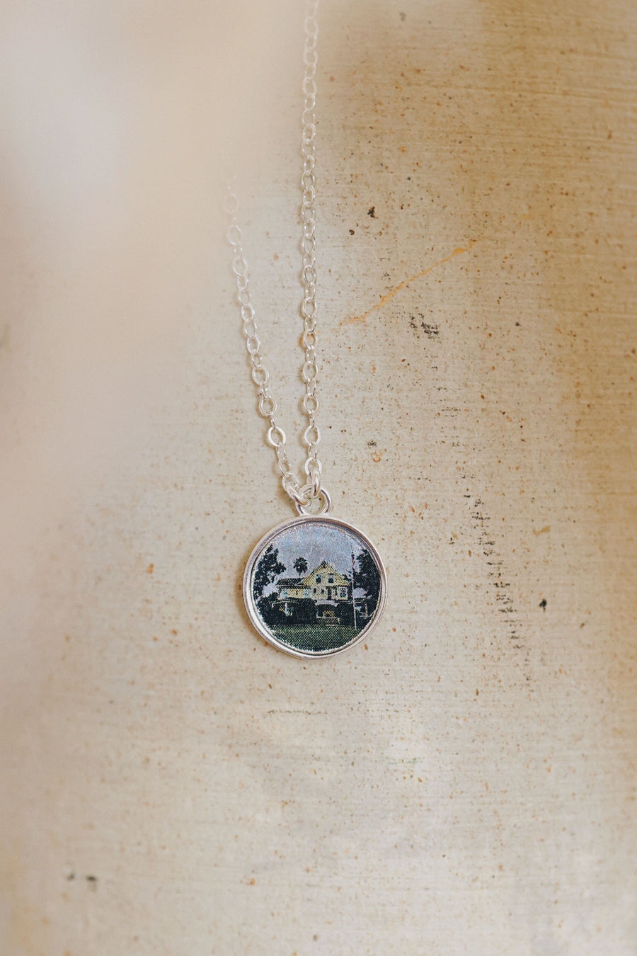 Window Locket