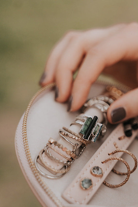 Jewelry Case – Compact Travel Organizer in Real or Vegan Leather
