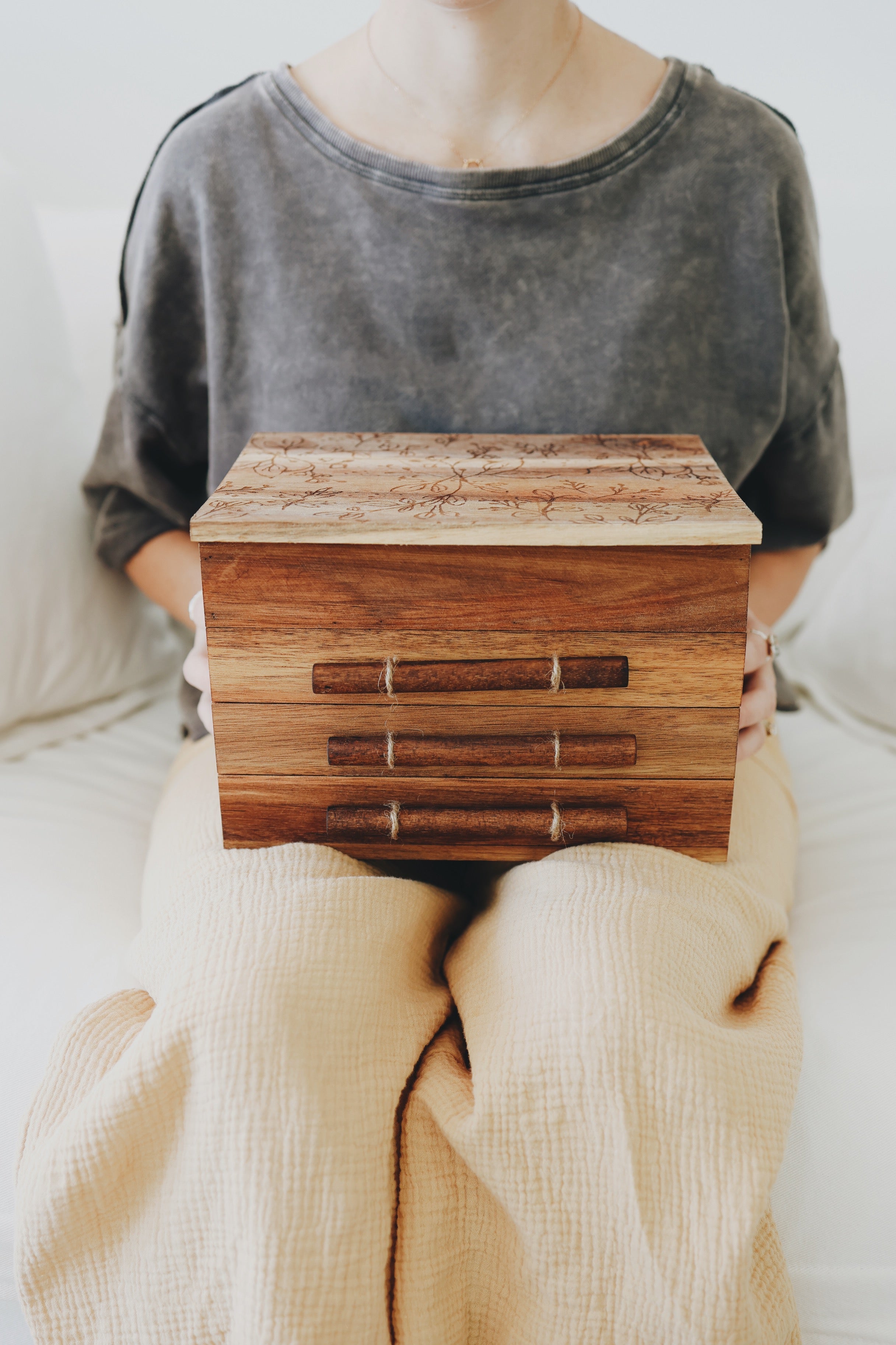 Jewelry Box – Handcrafted Acacia Wood With Multi-Level Storage