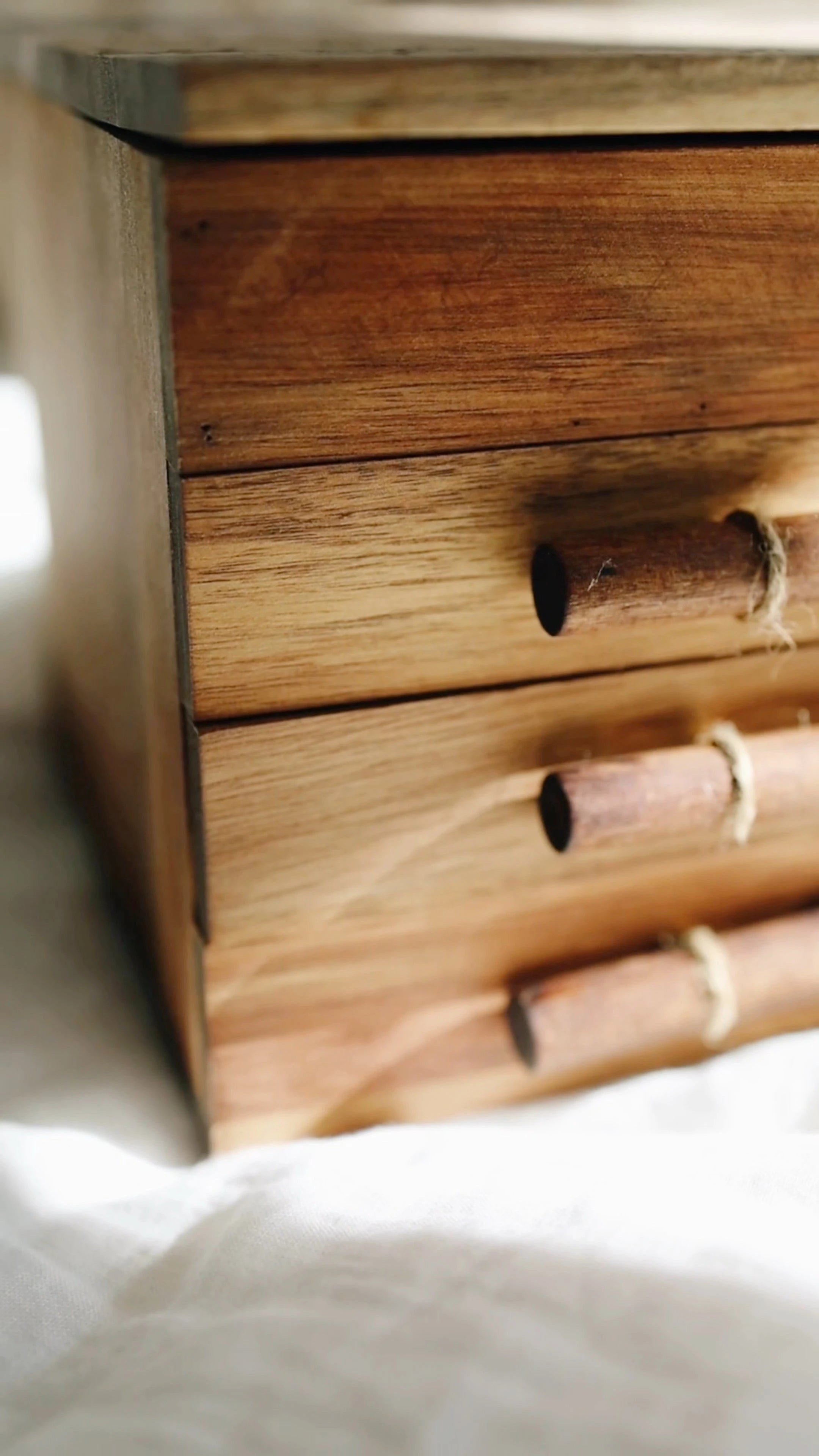 Jewelry Box – Handcrafted Acacia Wood With Multi-Level Storage