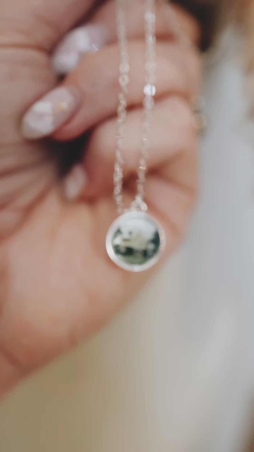 Window Locket
